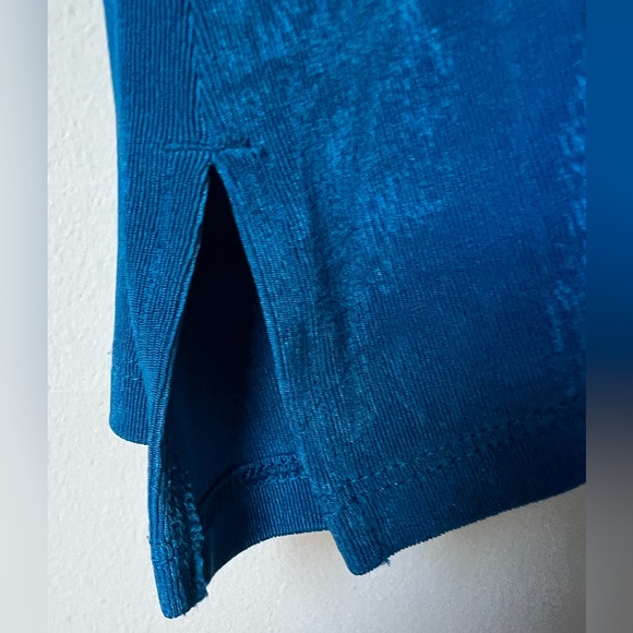 Chico's Travelers Classic Tank Side-Slit Bateau Neck Striking Teal Size L - Picture 7 of 10